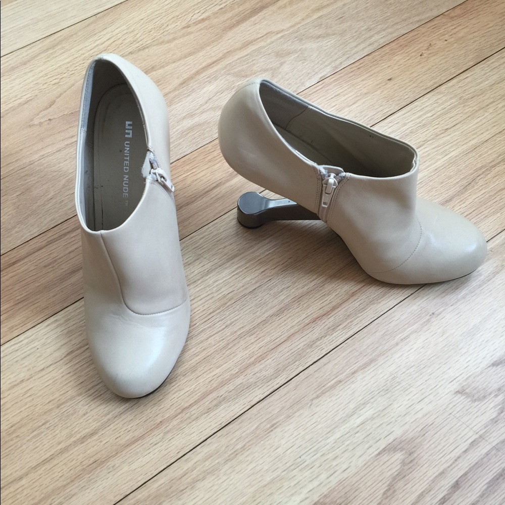 Eamz Ankle Bootie Tan